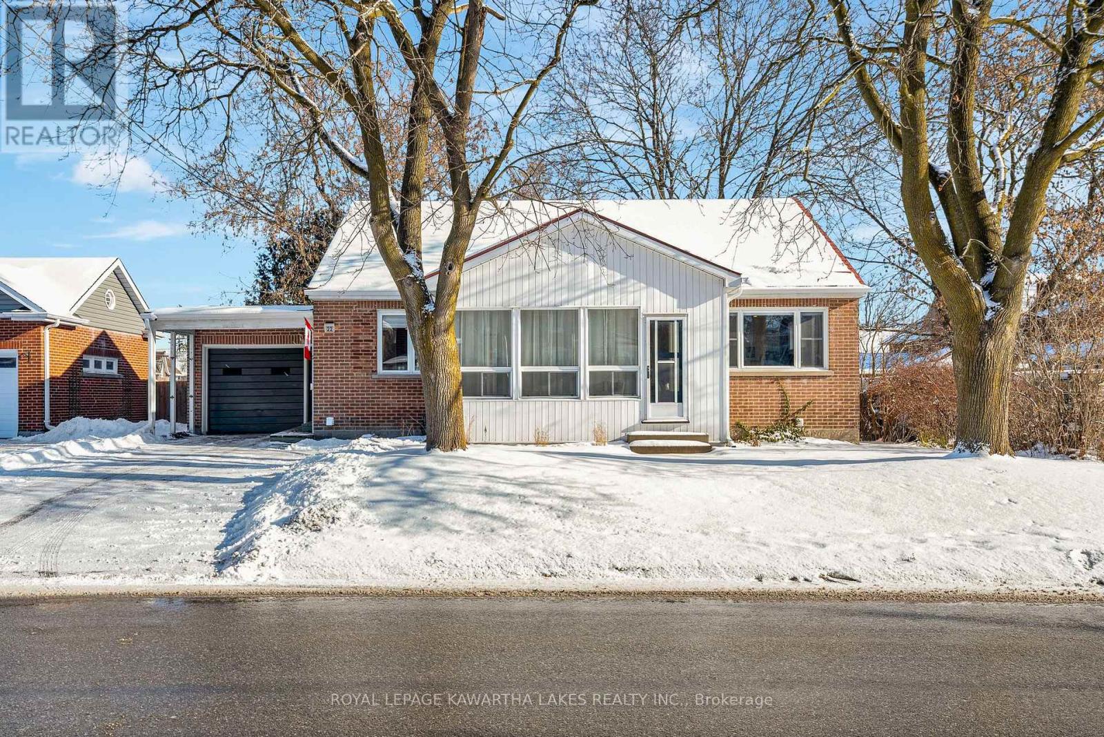 22 Albert Street N, Kawartha Lakes (Lindsay), Ontario  K9V 4J2 - Photo 8 - X12665144