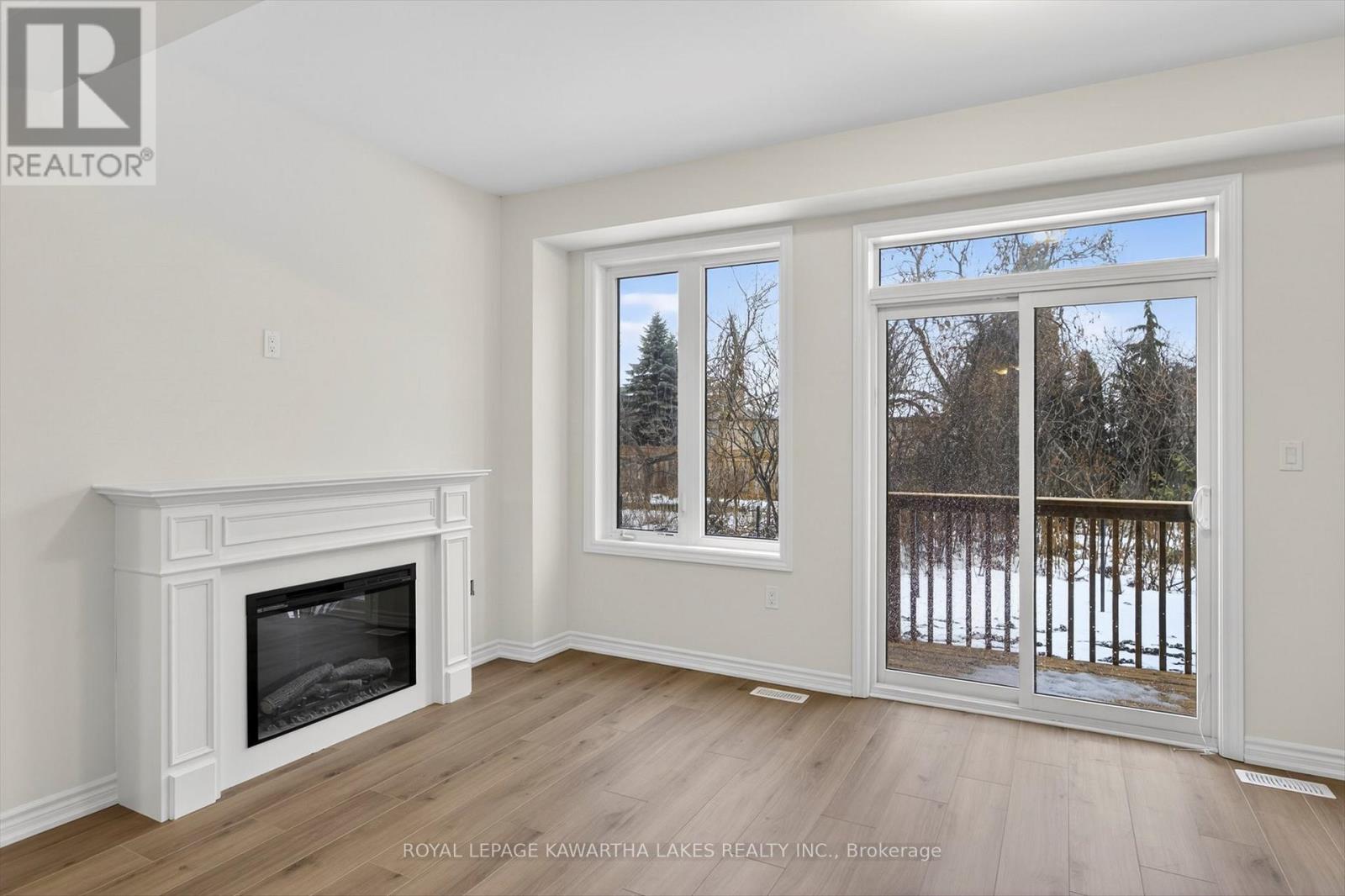 71 Watts Mew, Kawartha Lakes (Lindsay), Ontario  K9V 0T3 - Photo 17 - X12665320