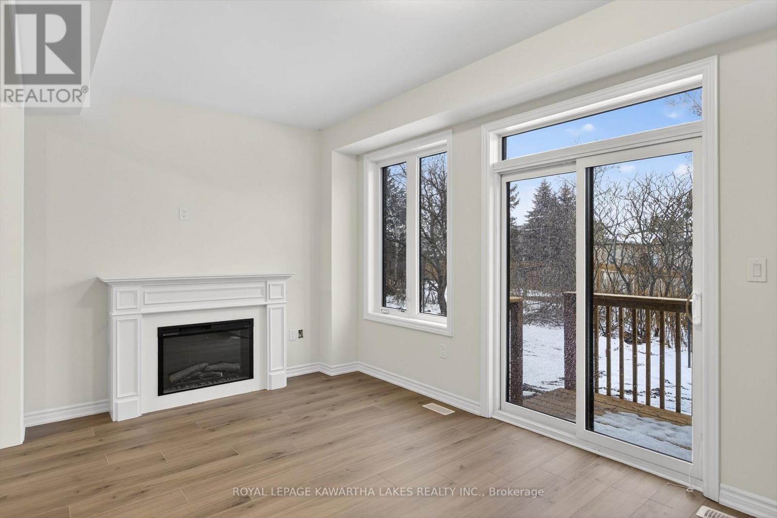 71 Watts Mew, Kawartha Lakes (Lindsay), Ontario  K9V 0T3 - Photo 19 - X12665320