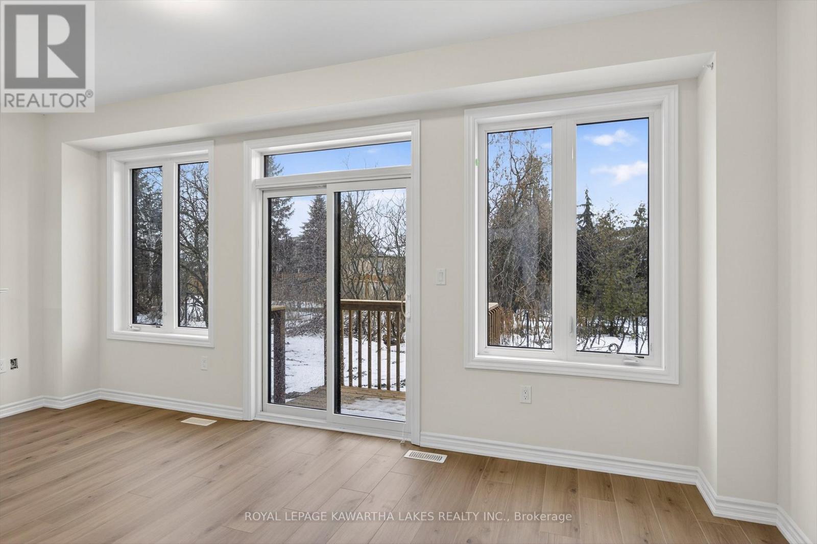 71 Watts Mew, Kawartha Lakes (Lindsay), Ontario  K9V 0T3 - Photo 20 - X12665320