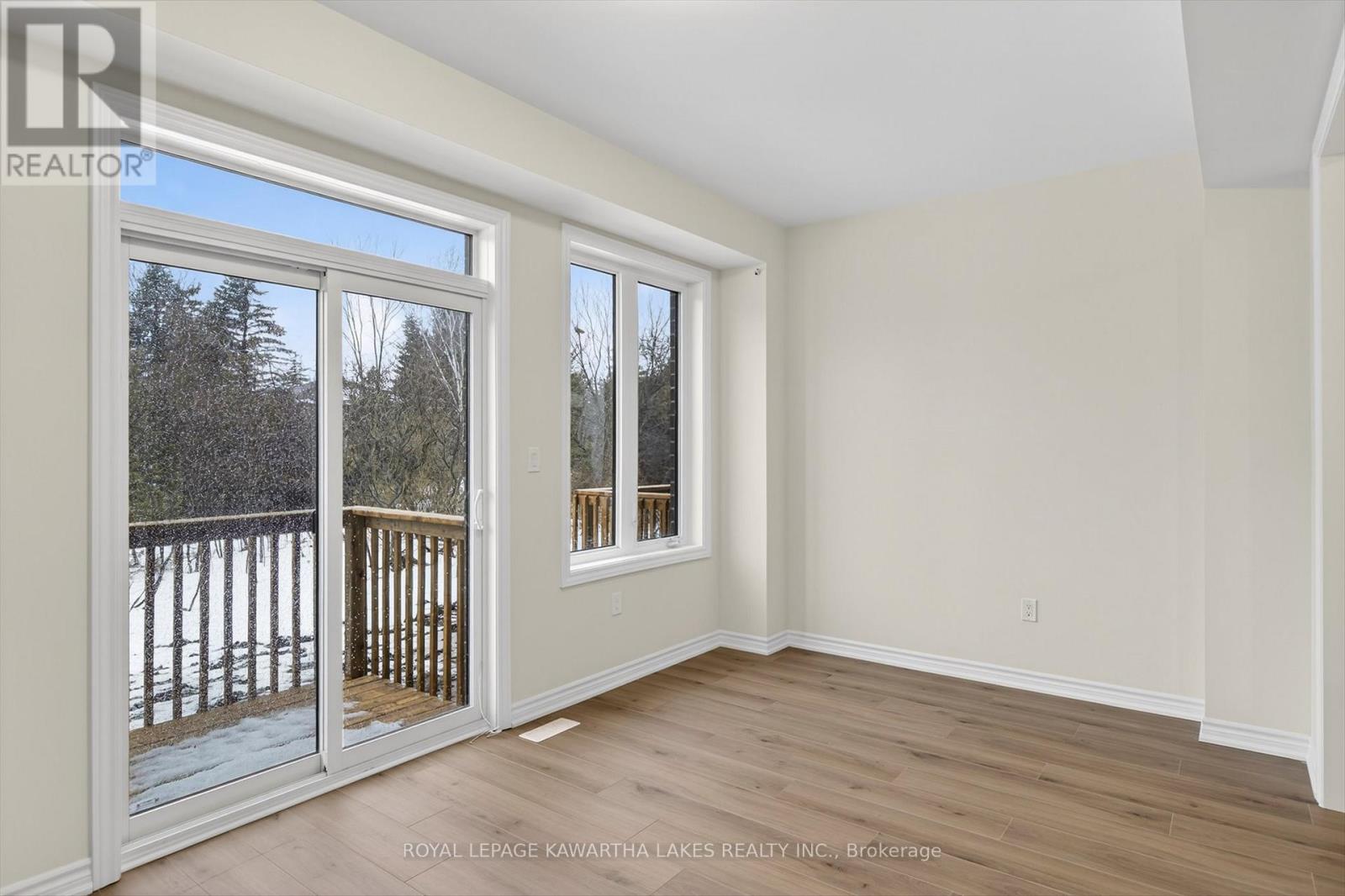 71 Watts Mew, Kawartha Lakes (Lindsay), Ontario  K9V 0T3 - Photo 21 - X12665320