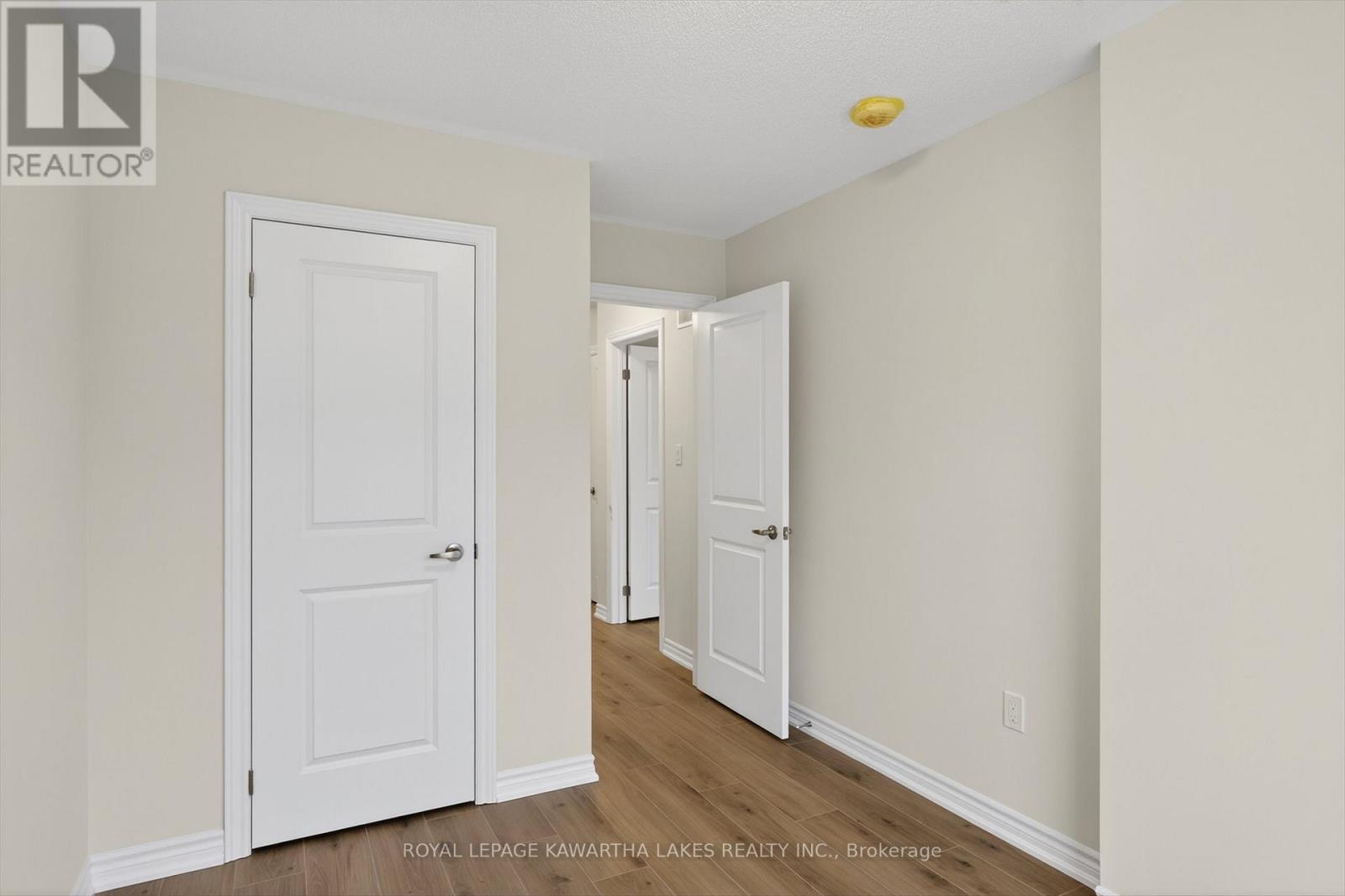 71 Watts Mew, Kawartha Lakes (Lindsay), Ontario  K9V 0T3 - Photo 32 - X12665320