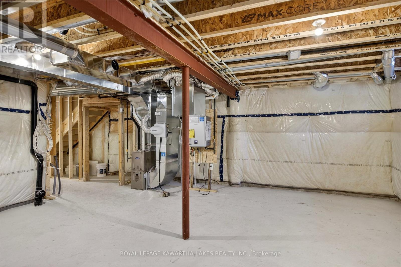 71 Watts Mew, Kawartha Lakes (Lindsay), Ontario  K9V 0T3 - Photo 41 - X12665320