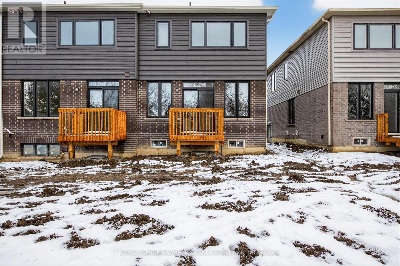 71 Watts Mew, Kawartha Lakes (Lindsay), Ontario  K9V 0T3 - Photo 44 - X12665320