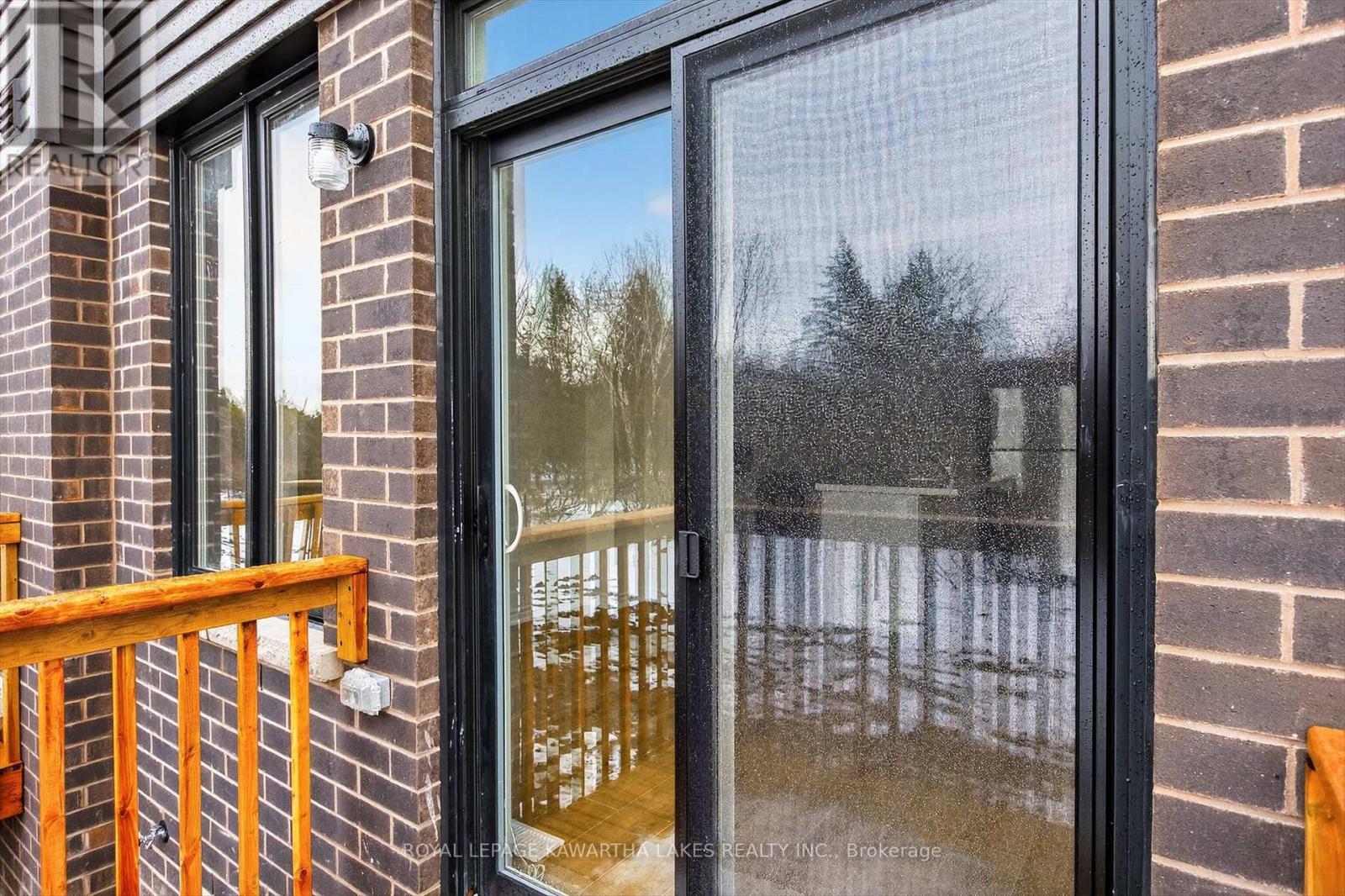 71 Watts Mew, Kawartha Lakes (Lindsay), Ontario  K9V 0T3 - Photo 47 - X12665320