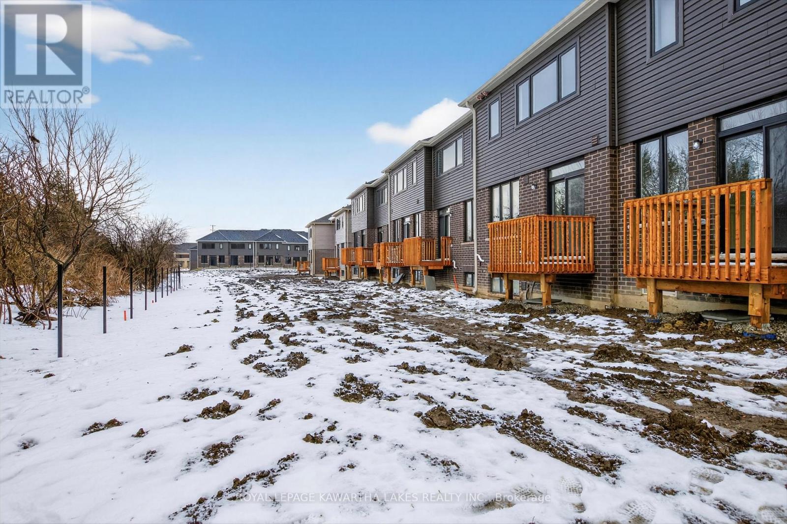 71 Watts Mew, Kawartha Lakes (Lindsay), Ontario  K9V 0T3 - Photo 50 - X12665320