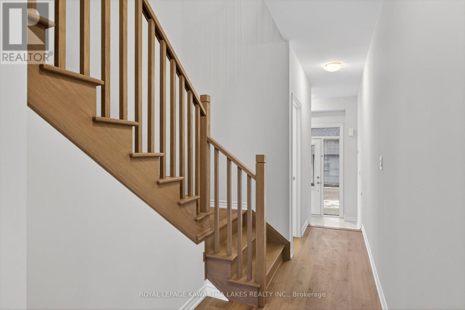 77 Watts Mew, Kawartha Lakes (Lindsay), Ontario  K9V 0T3 - Photo 23 - X12665344