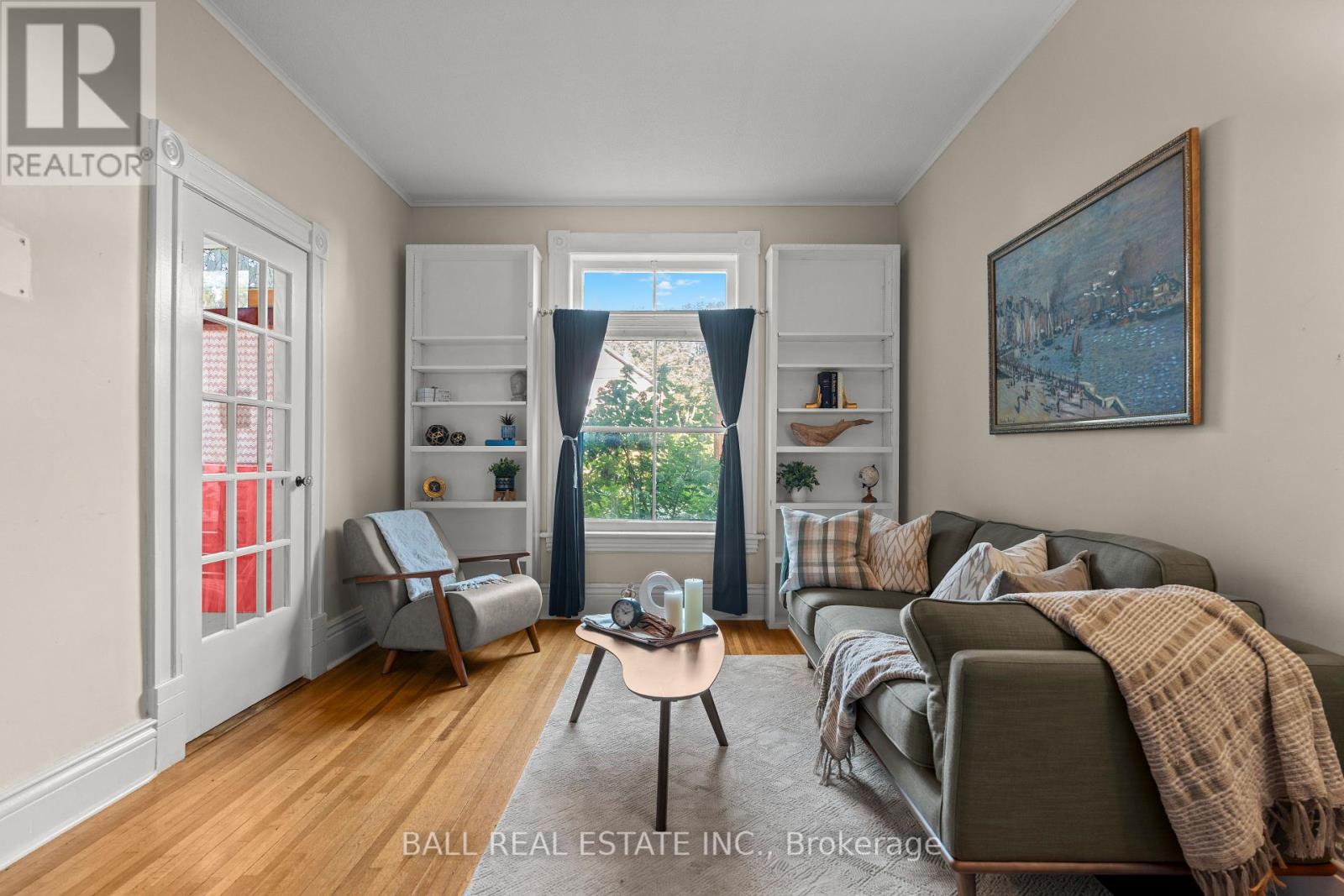 581 Aylmer Street N, Peterborough (Town Ward 3), Ontario  K9H 3W8 - Photo 7 - X12665724