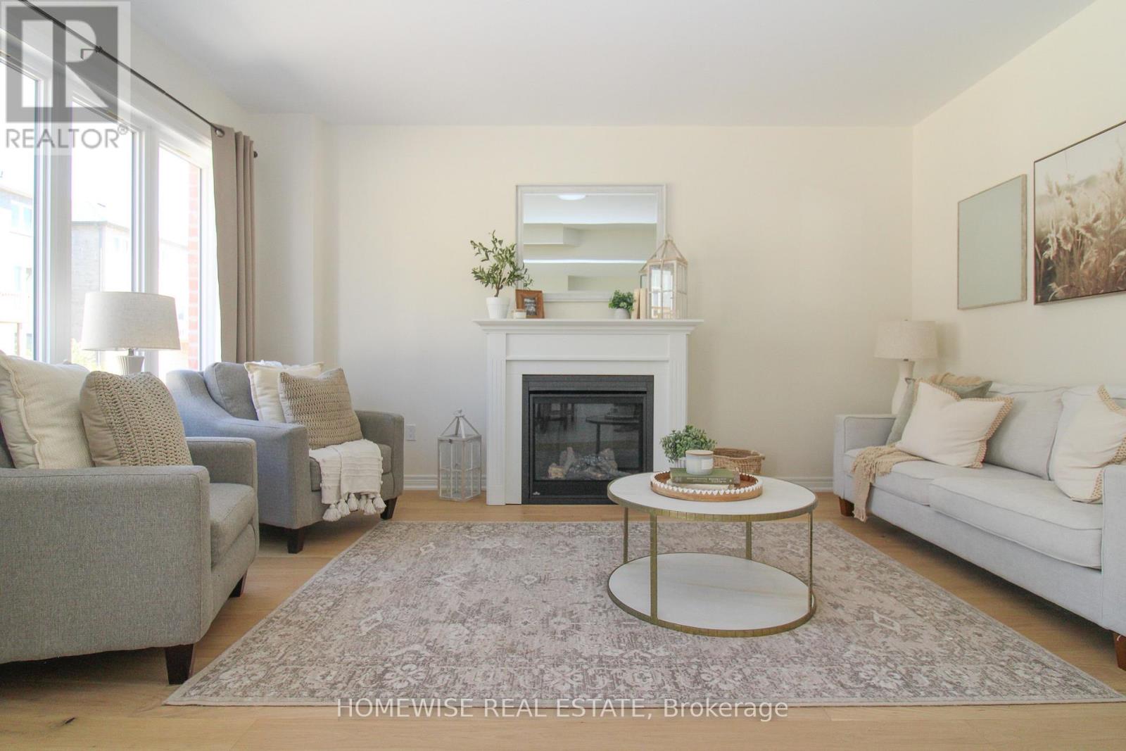 514 Clayton Avenue, Peterborough (Monaghan Ward 2), Ontario  K9K 0H5 - Photo 2 - X12666054