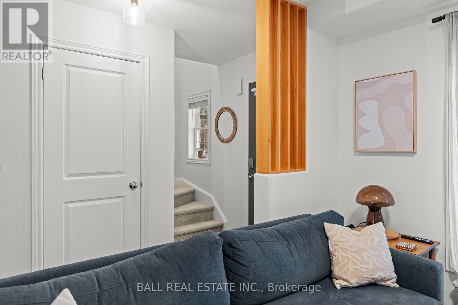 800 Broadway Boulevard, Peterborough (Northcrest Ward 5), Ontario  K9H 0H7 - Photo 8 - X12667848