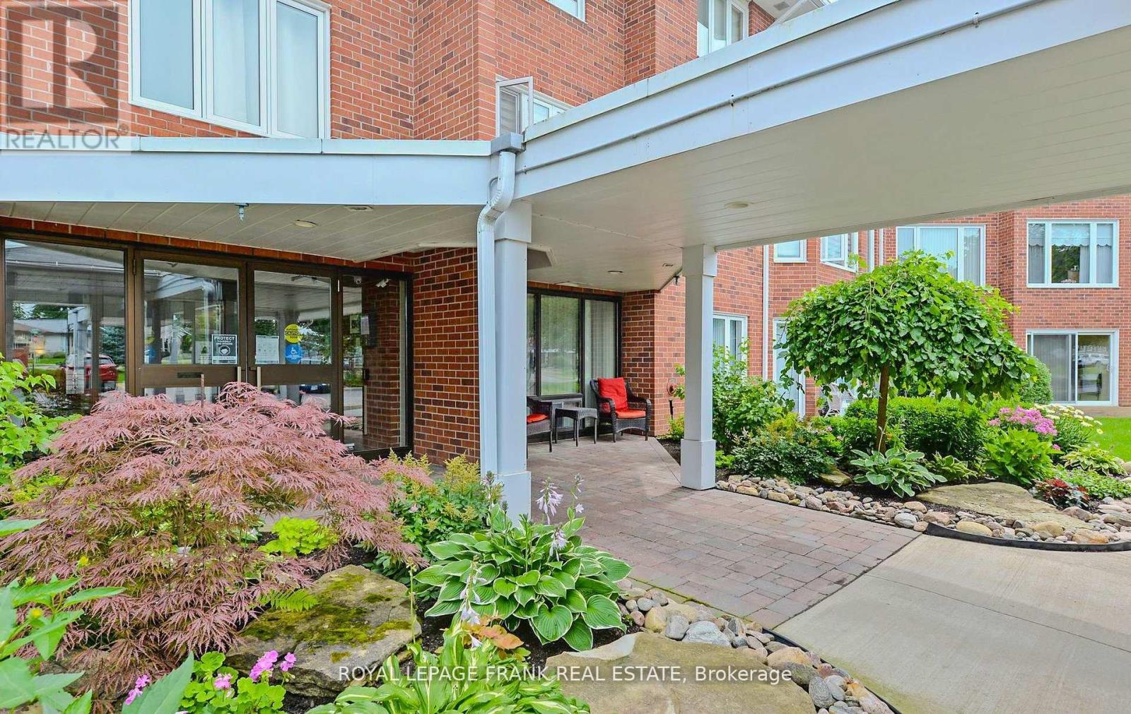 112 - 2 Heritage Way, Kawartha Lakes (Lindsay), Ontario  K9V 5P5 - Photo 3 - X12669220