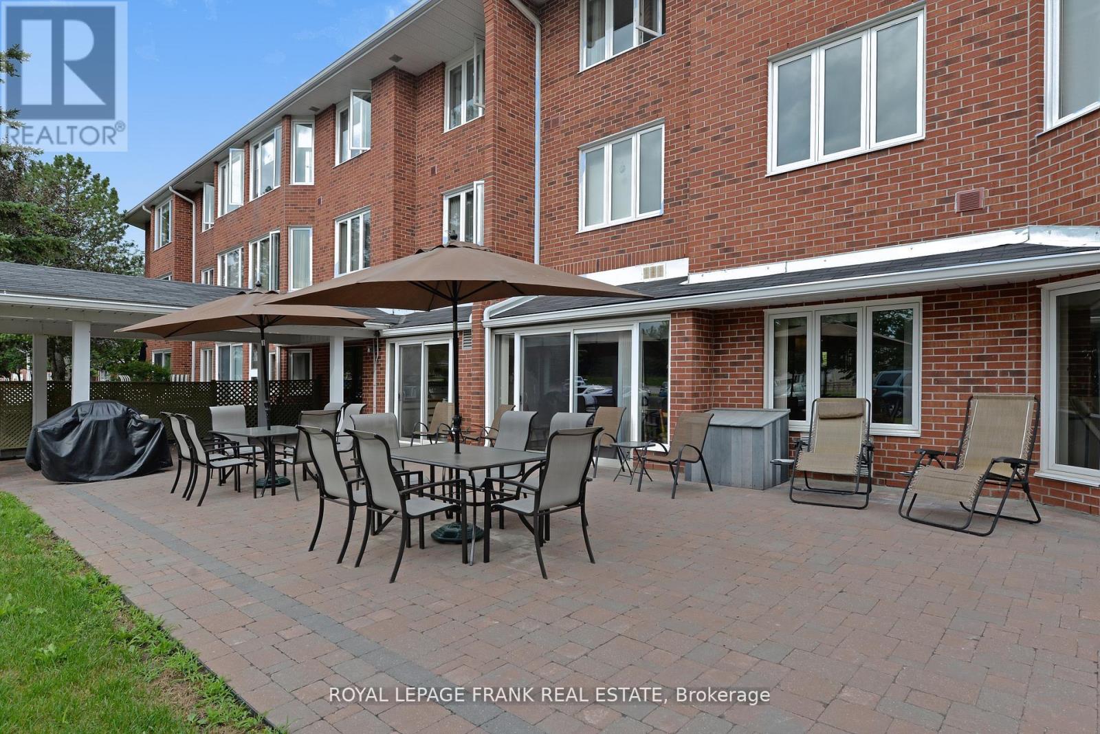 112 - 2 Heritage Way, Kawartha Lakes (Lindsay), Ontario  K9V 5P5 - Photo 38 - X12669220