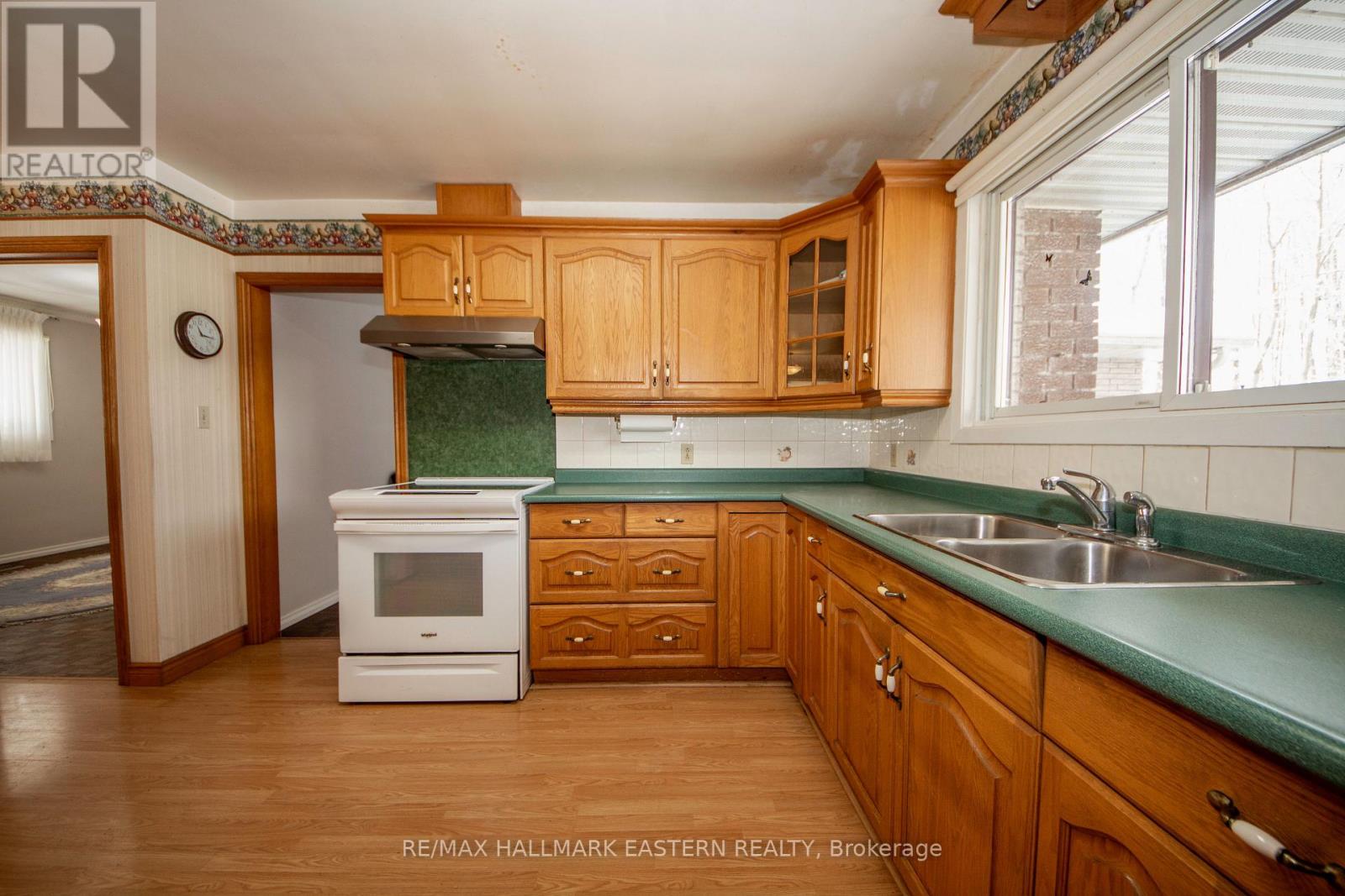 764 County Rd 40, Douro-Dummer, Ontario  K0L 2V0 - Photo 14 - X12669848