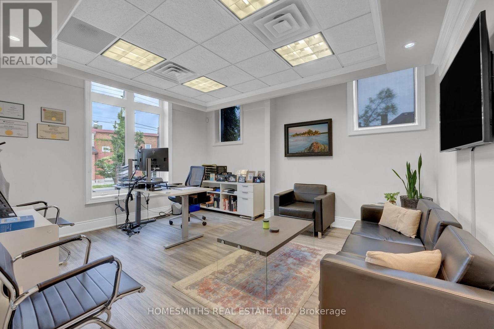 452 Charlotte Street, Peterborough (Town Ward 3), Ontario  K9J 2W3 - Photo 20 - X12671242