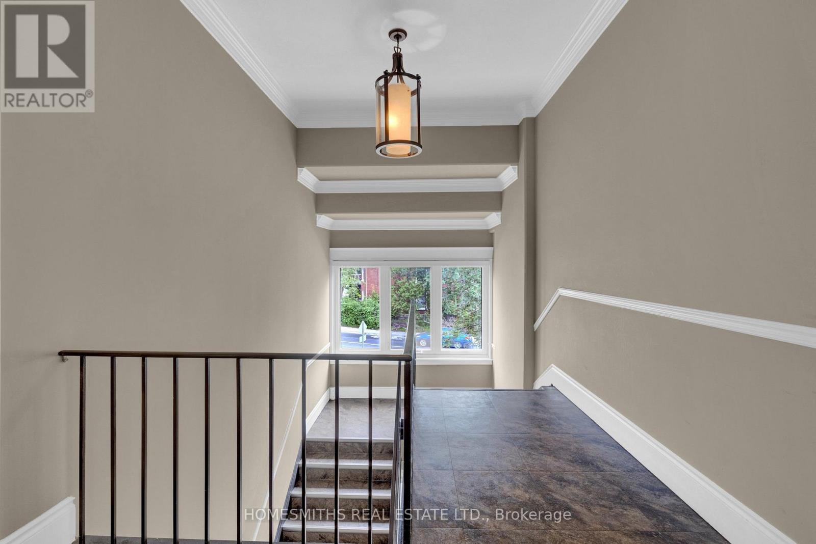 452 Charlotte Street, Peterborough (Town Ward 3), Ontario  K9J 2W3 - Photo 24 - X12671242