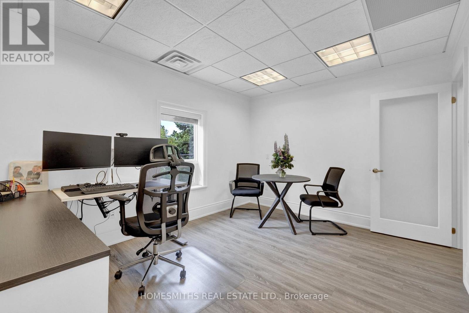 452 Charlotte Street, Peterborough (Town Ward 3), Ontario  K9J 2W3 - Photo 31 - X12671242