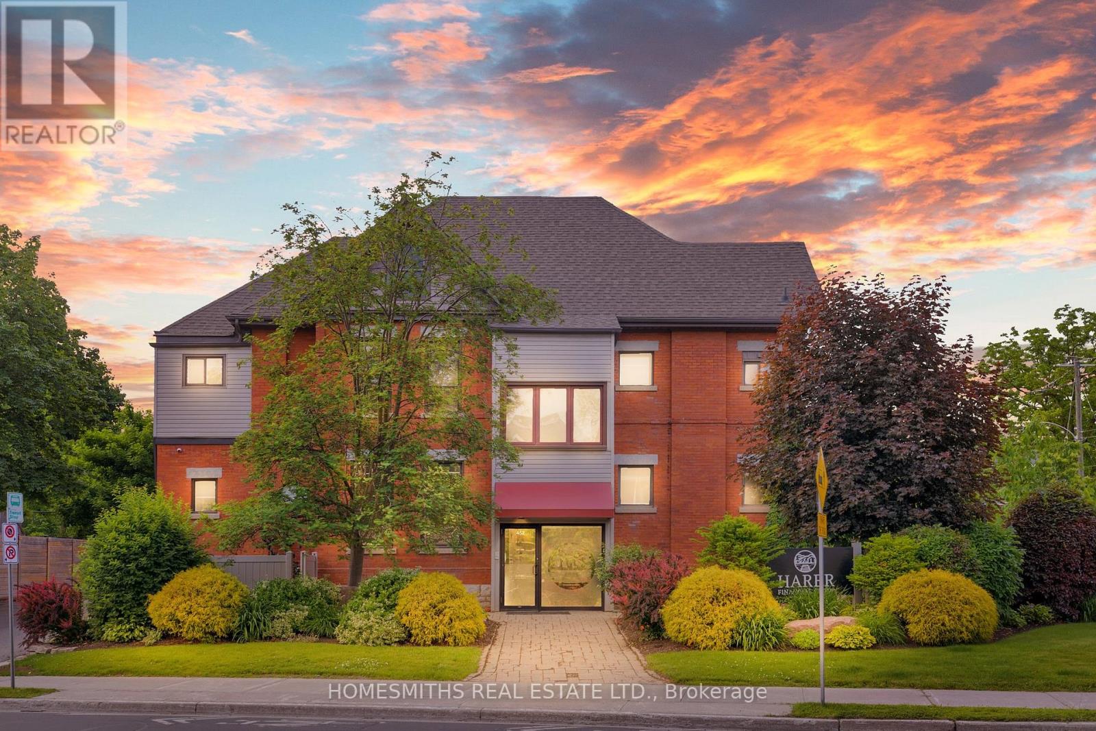 452 Charlotte Street, Peterborough (Town Ward 3), Ontario  K9J 2W3 - Photo 41 - X12671242