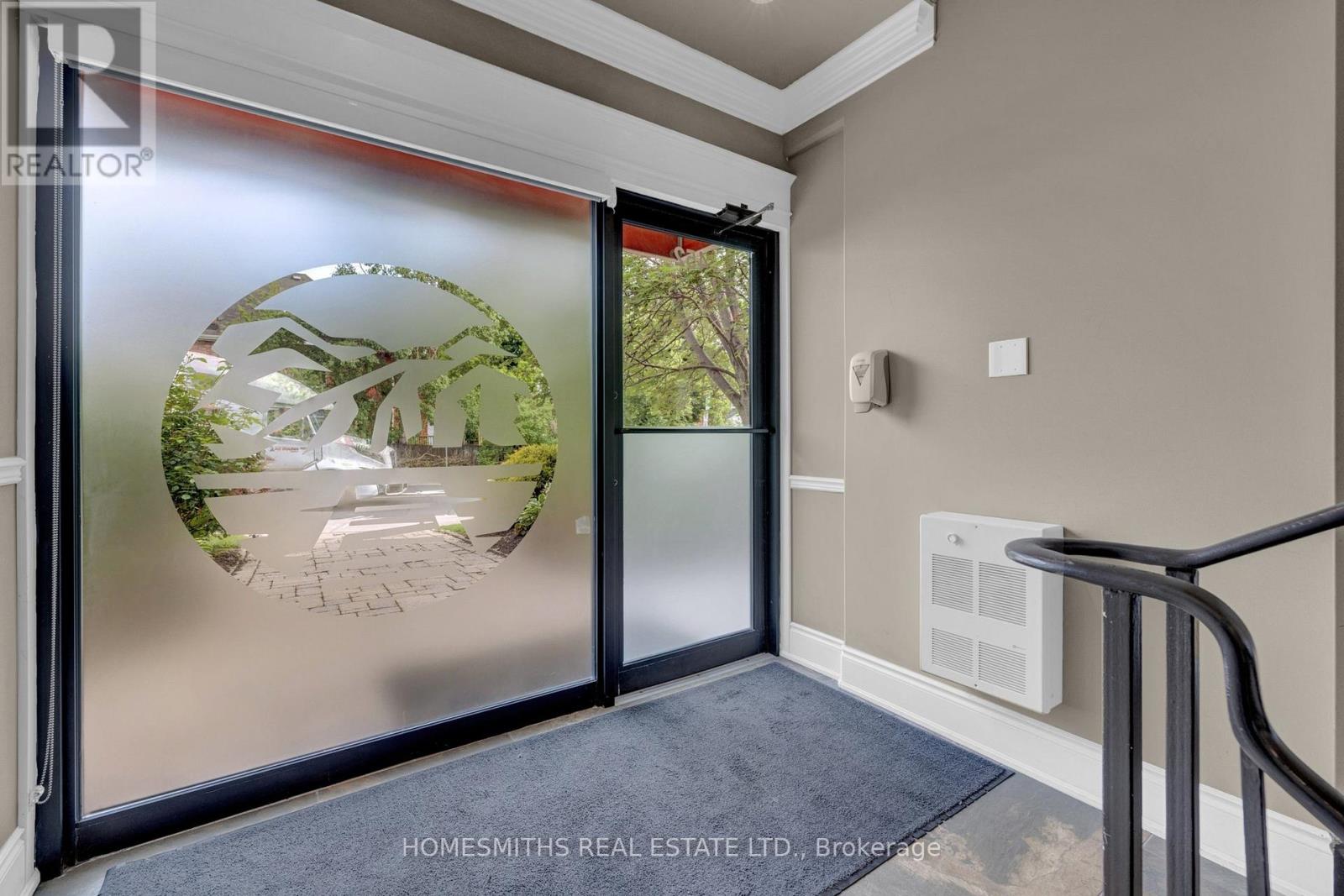 452 Charlotte Street, Peterborough (Town Ward 3), Ontario  K9J 2W3 - Photo 6 - X12671242