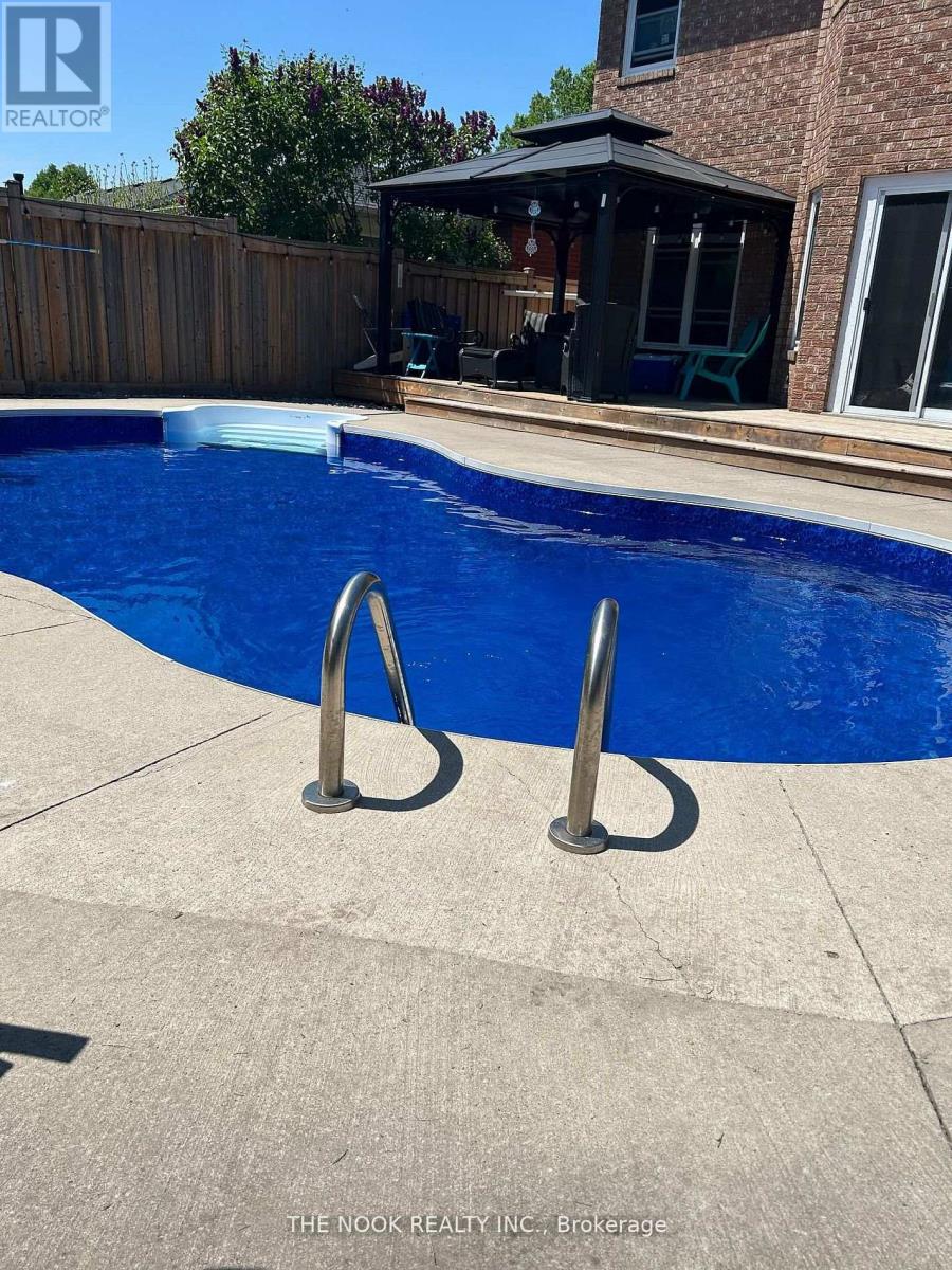 68 Foster Creek Drive, Clarington (Newcastle), Ontario  L1B 1G4 - Photo 44 - E12671832