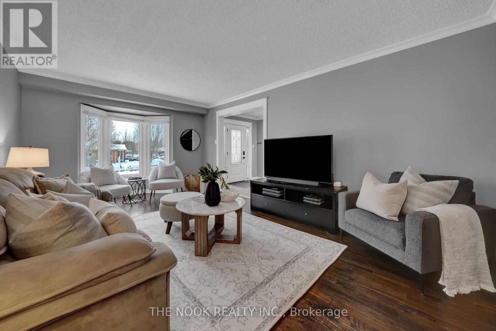 68 Foster Creek Drive, Clarington (Newcastle), Ontario  L1B 1G4 - Photo 6 - E12671832