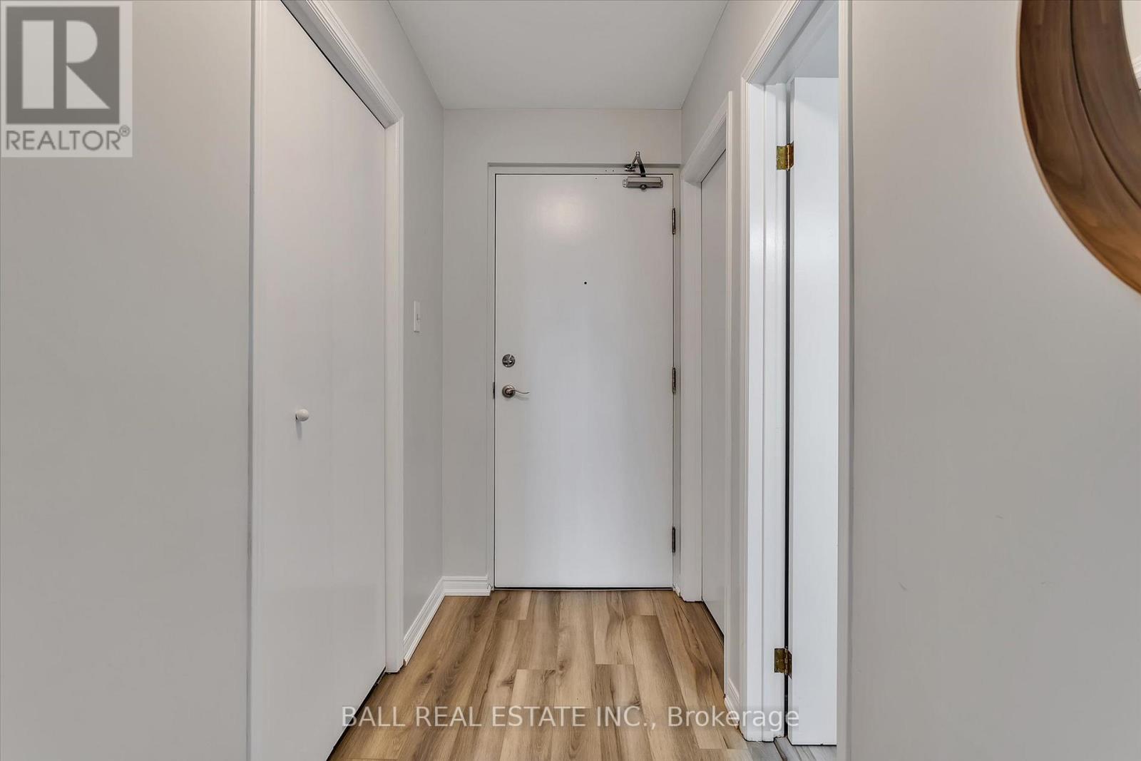 304 - 1429 Clearview Drive, Peterborough (Monaghan Ward 2), Ontario  K9K 1X8 - Photo 6 - X12672702