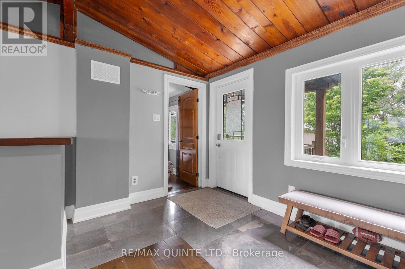 110 Hickory Bay Road, Trent Hills (Campbellford), Ontario  K0L 1L0 - Photo 2 - X12672932