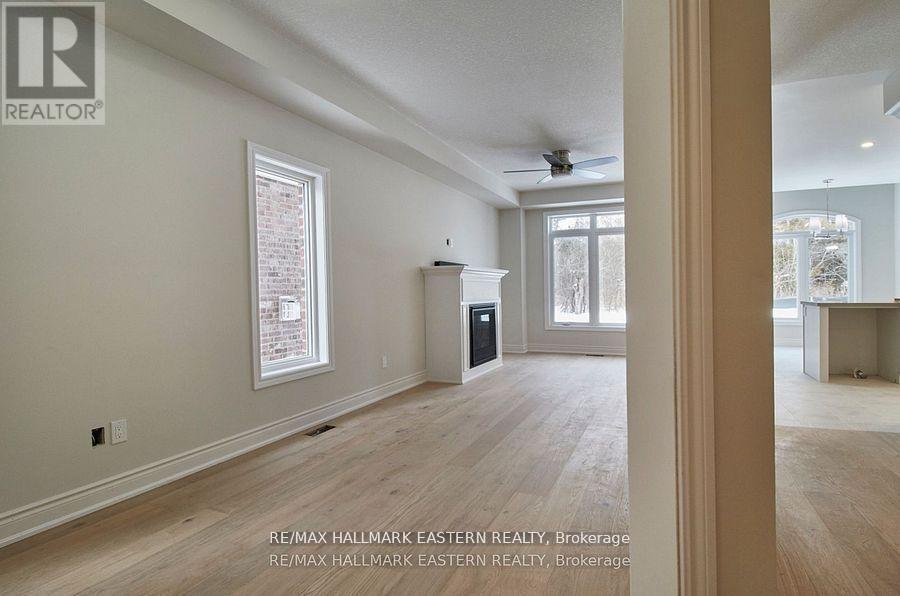 32 Coldbrook Drive, Cavan Monaghan (Millbrook Village), Ontario  L0A 1G0 - Photo 17 - X12673088