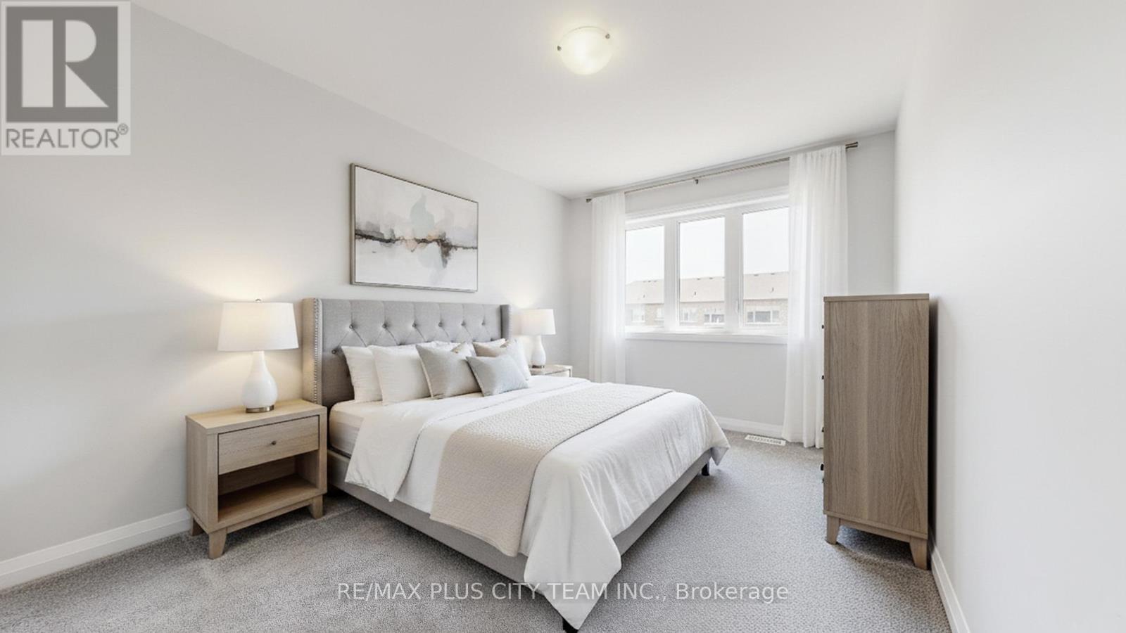 32 Keenan Street, Kawartha Lakes (Lindsay), Ontario  K9V 6C2 - Photo 11 - X12673324