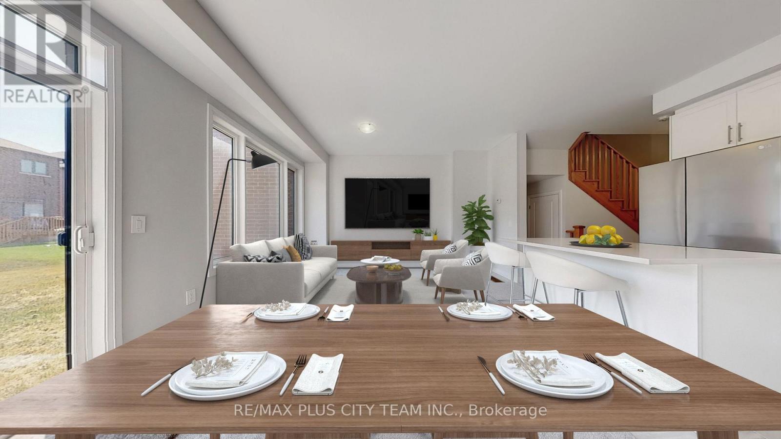 32 Keenan Street, Kawartha Lakes (Lindsay), Ontario  K9V 6C2 - Photo 4 - X12673324