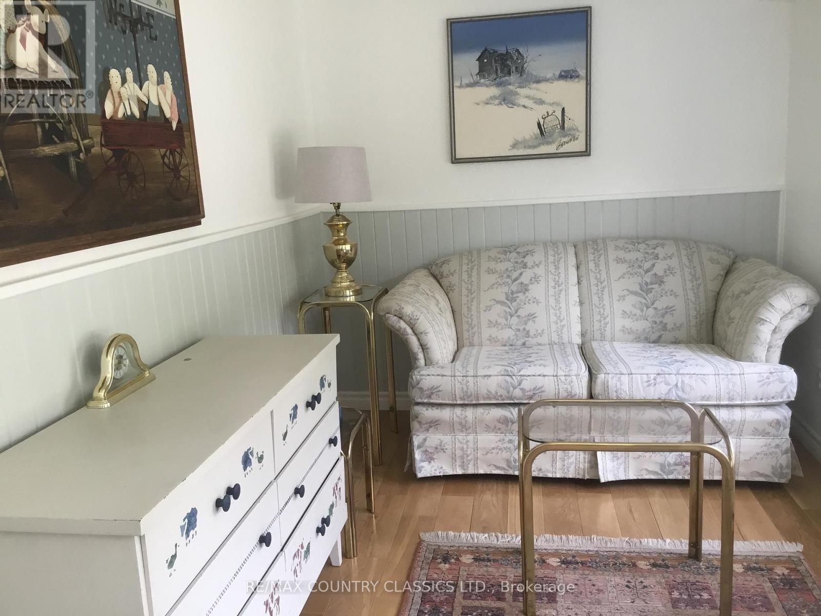 12 Hastings Street S, Bancroft (Bancroft Ward), Ontario  K0L 1C0 - Photo 25 - X12673430