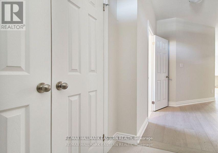 37 Coldbrook Drive, Cavan Monaghan (Millbrook Village), Ontario  L0A 1G0 - Photo 10 - X12673514