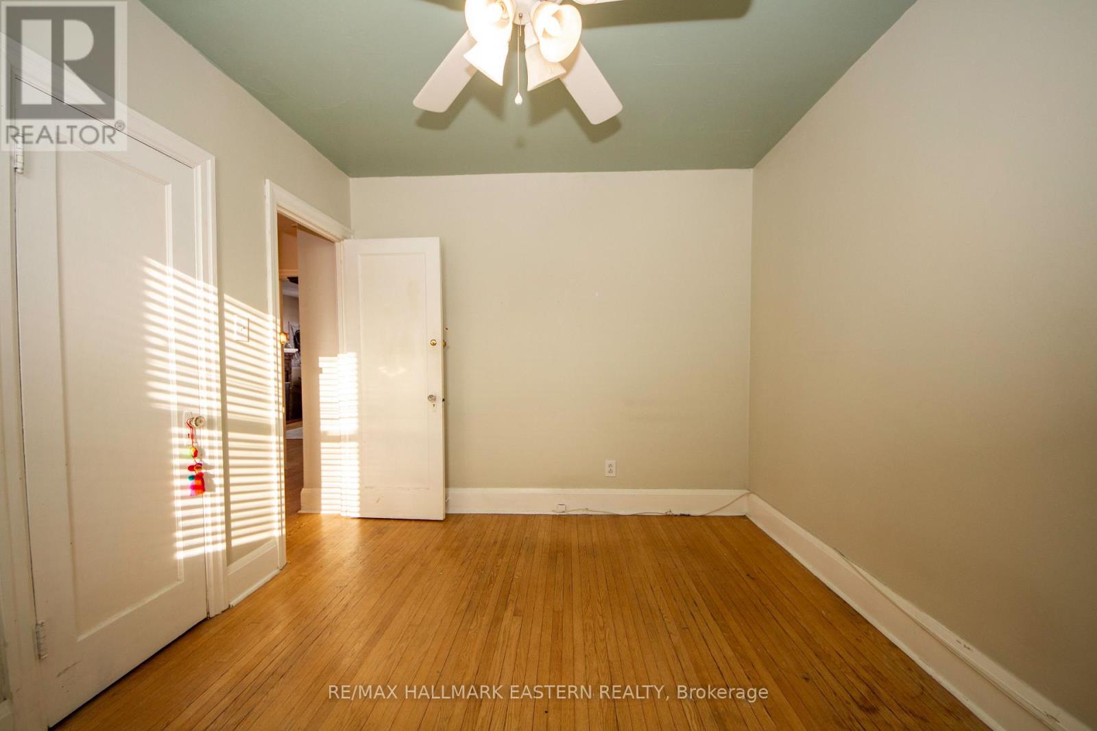 579 Mccannan Avenue, Peterborough (Town Ward 3), Ontario  K9J 4J7 - Photo 18 - X12673656