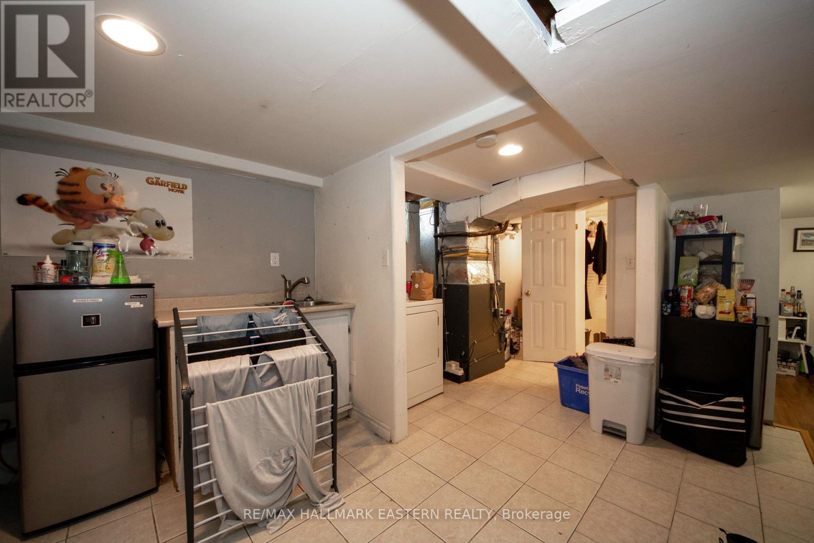 579 Mccannan Avenue, Peterborough (Town Ward 3), Ontario  K9J 4J7 - Photo 21 - X12673656