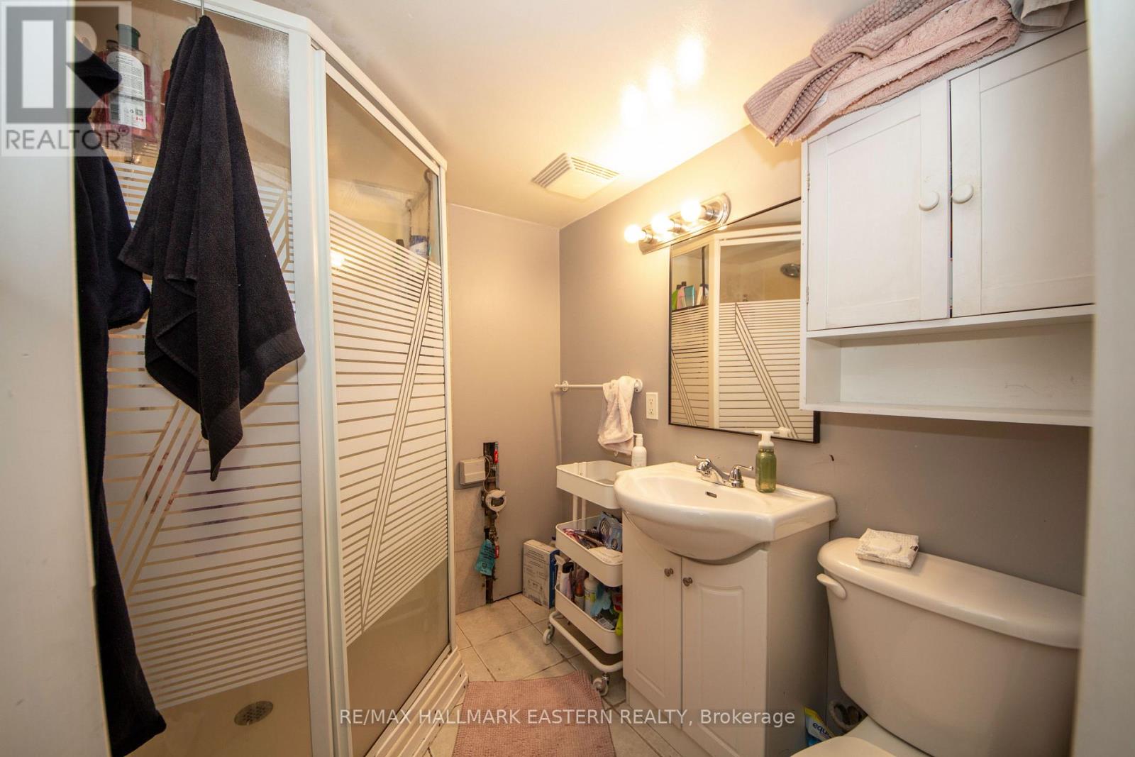 579 Mccannan Avenue, Peterborough (Town Ward 3), Ontario  K9J 4J7 - Photo 22 - X12673656