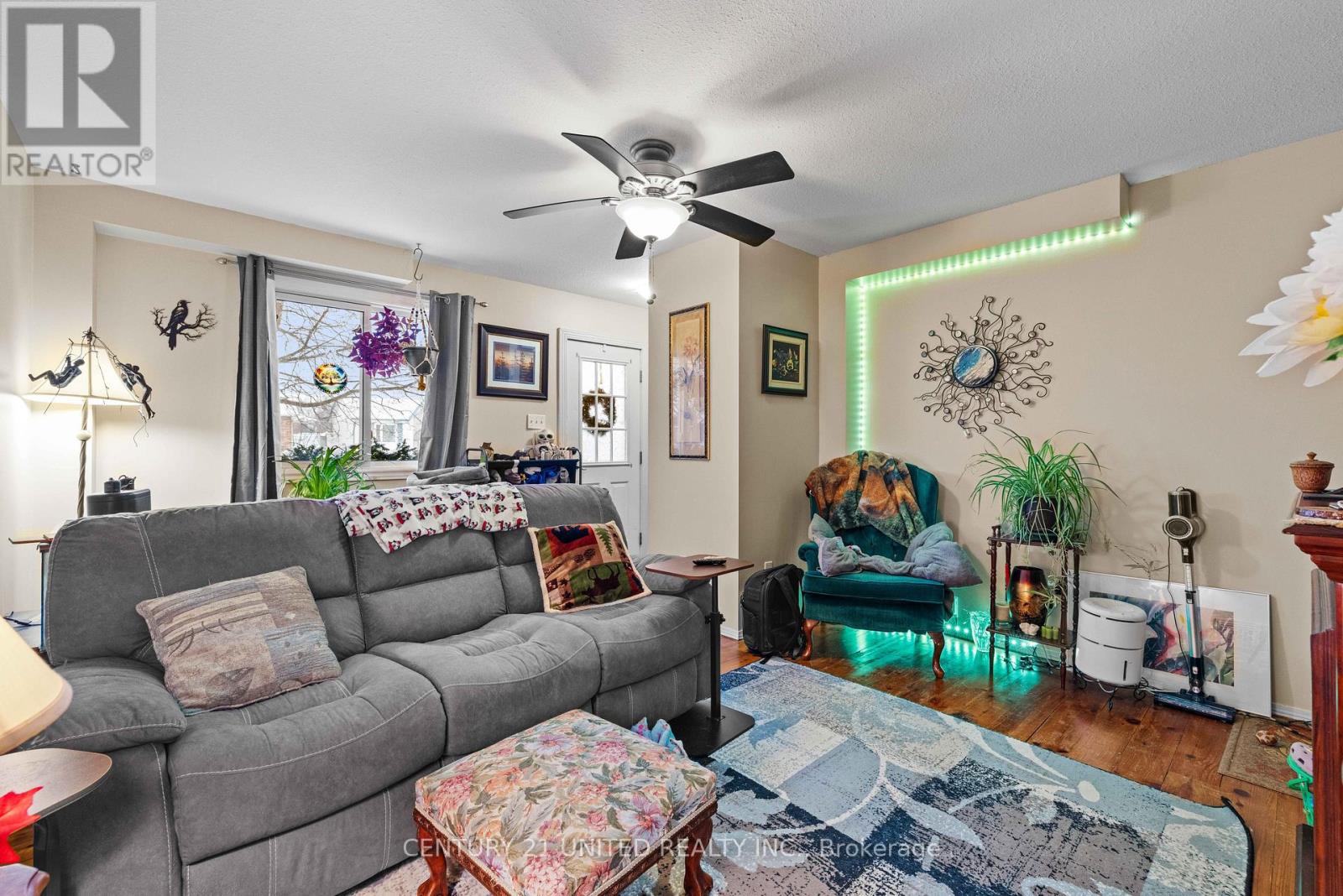 117 Towerhill Road, Peterborough (Northcrest Ward 5), Ontario  K9H 7M7 - Photo 6 - X12674030