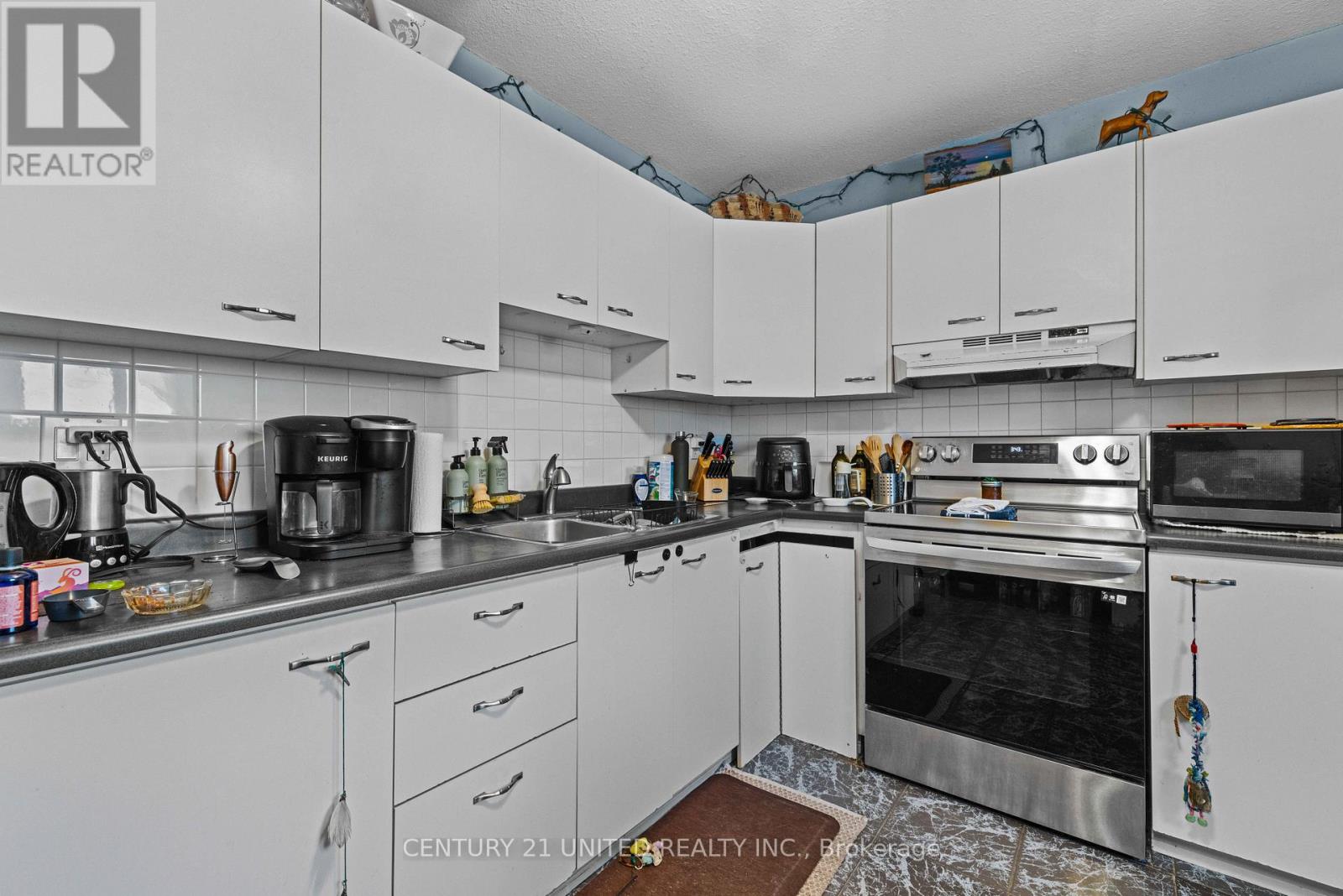 117 Towerhill Road, Peterborough (Northcrest Ward 5), Ontario  K9H 7M7 - Photo 8 - X12674030