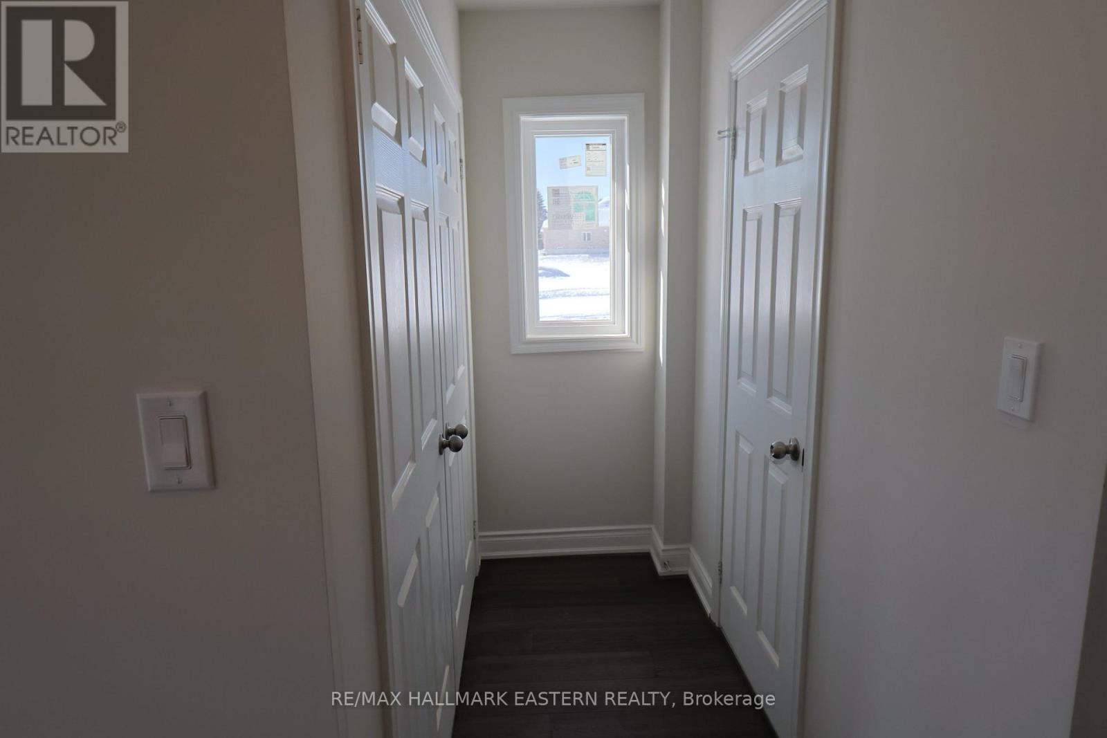 35 Coldbrook Drive, Cavan Monaghan (Millbrook Village), Ontario  L0A 1G0 - Photo 5 - X12674062