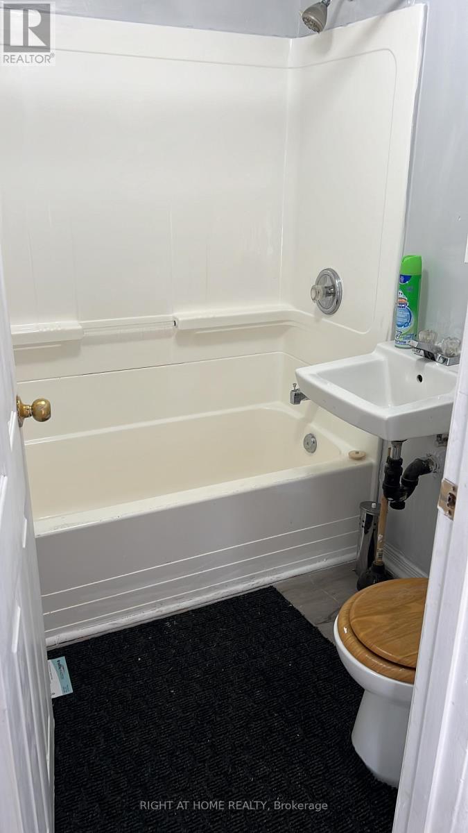 5 - 657 Bethune Street, Peterborough (Town Ward 3), Ontario  K9H 4A2 - Photo 17 - X12674272