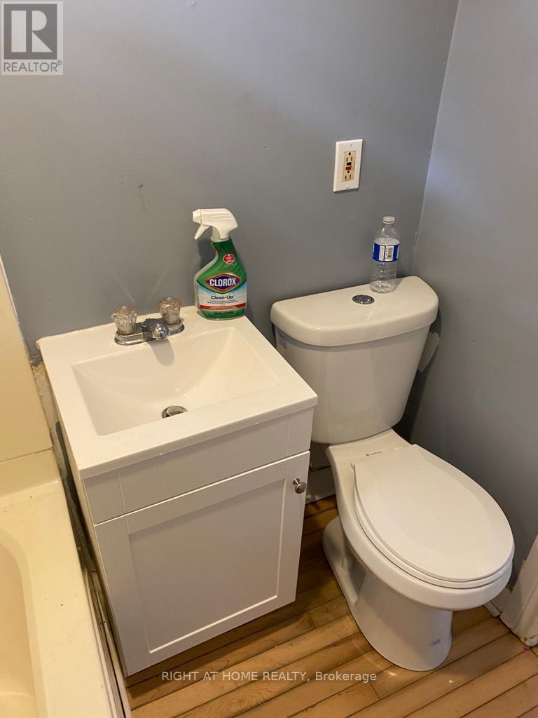 5 - 657 Bethune Street, Peterborough (Town Ward 3), Ontario  K9H 4A2 - Photo 5 - X12674272