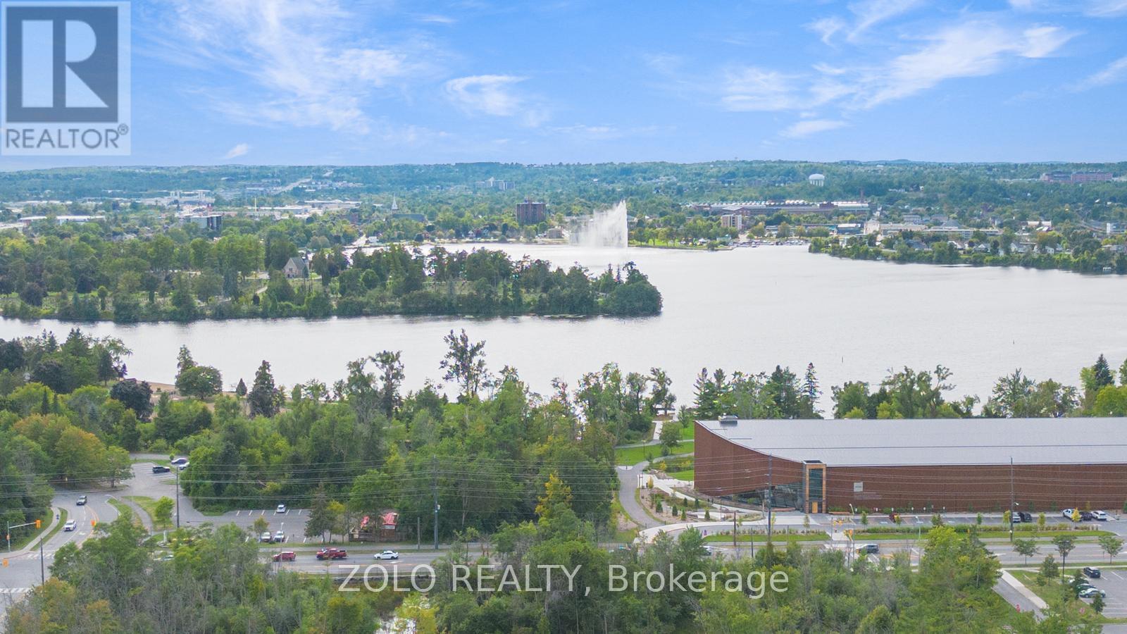 2048 Walker Avenue, Peterborough (Ashburnham Ward 4), Ontario  K9L 1S1 - Photo 5 - X12674868