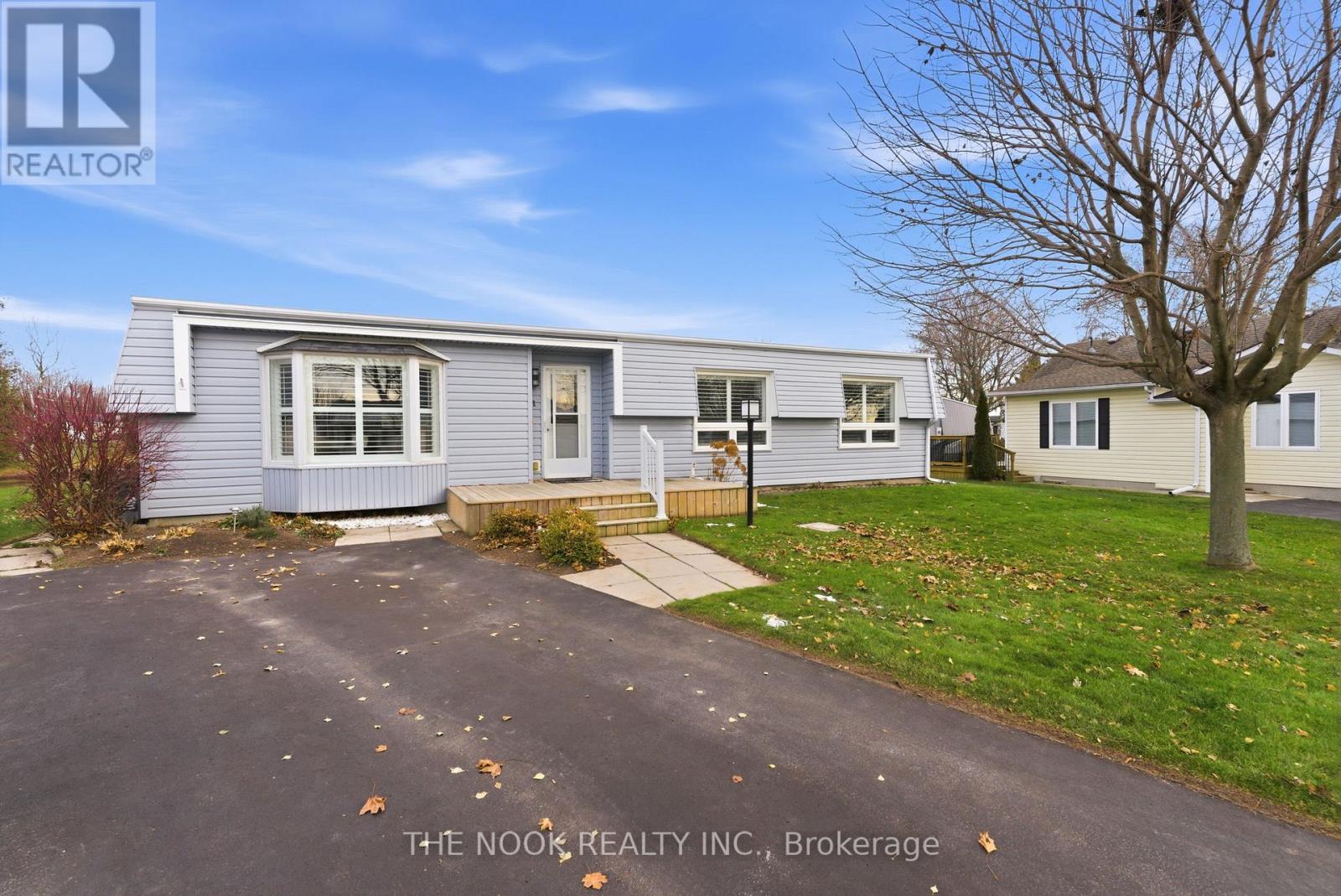 1 Steelhead Lane, Clarington (Newcastle), Ontario  L1B 1B5 - Photo 2 - E12675188