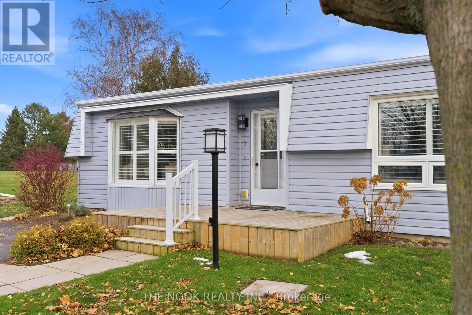 1 Steelhead Lane, Clarington (Newcastle), Ontario  L1B 1B5 - Photo 3 - E12675188