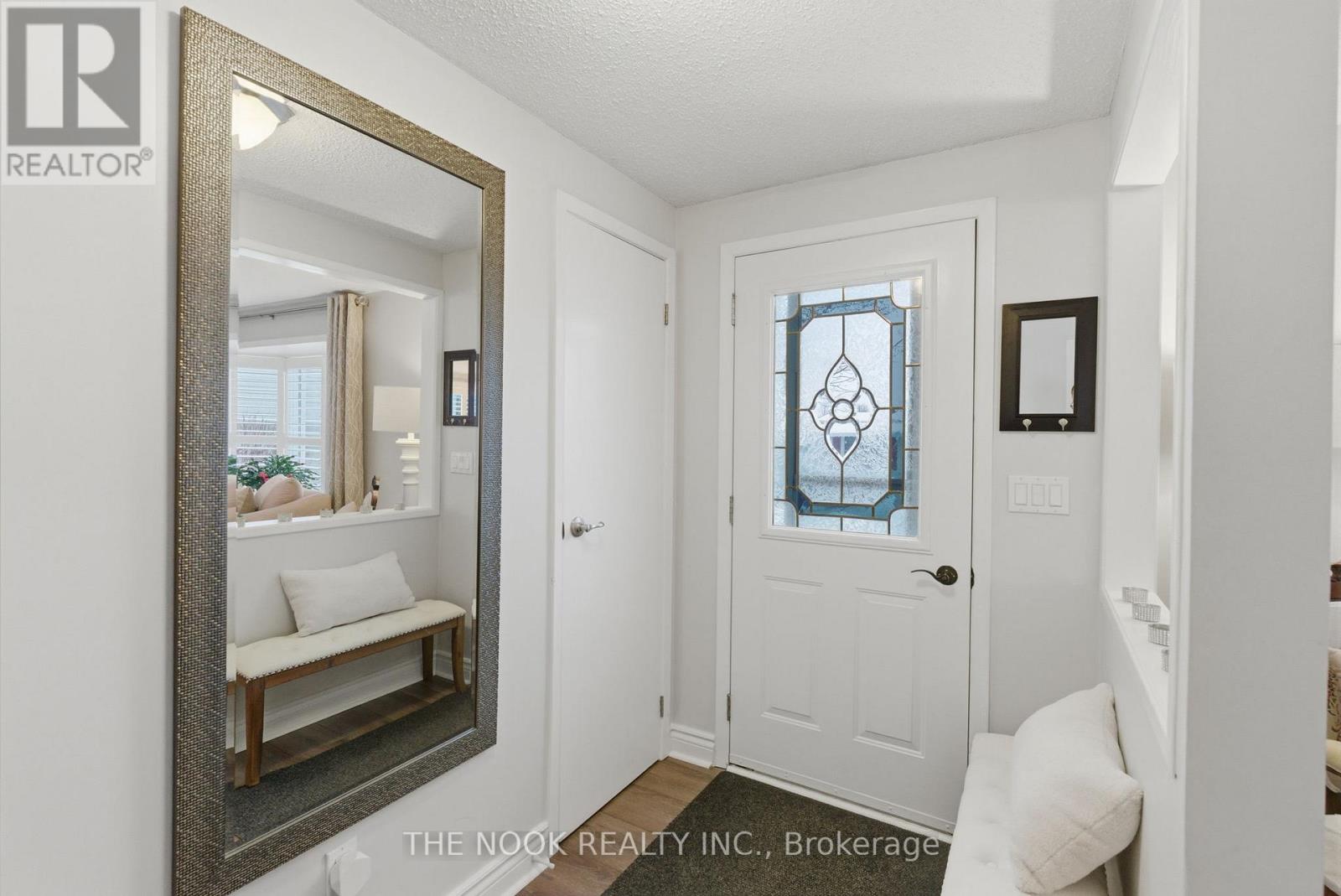 1 Steelhead Lane, Clarington (Newcastle), Ontario  L1B 1B5 - Photo 4 - E12675188