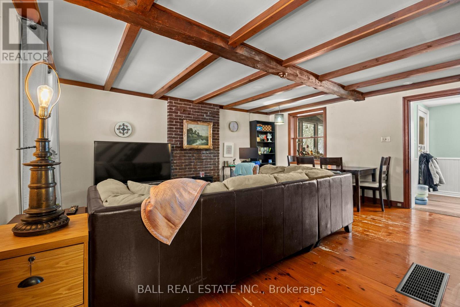 1416 Fleetwood Road, Kawartha Lakes (Manvers), Ontario  L0A 1A0 - Photo 6 - X12675412