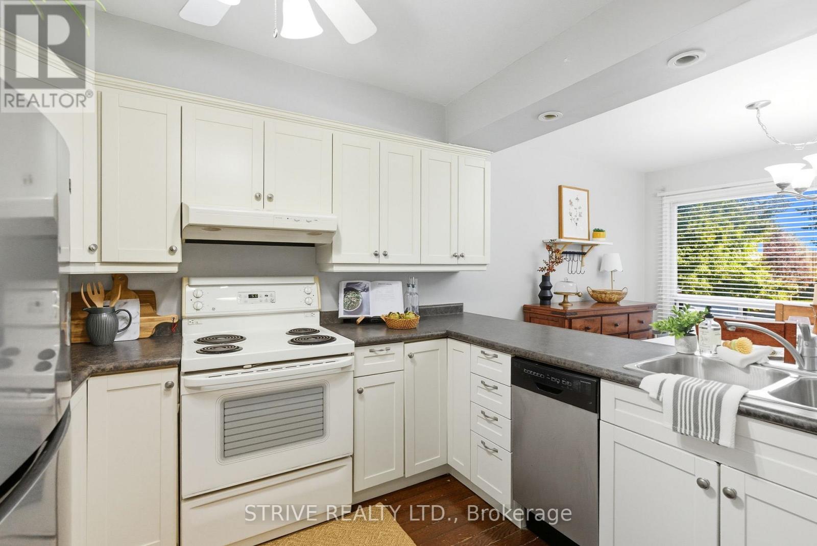 66 Park Lane Circle, Clarington (Bowmanville), Ontario  L1B 0K2 - Photo 18 - E12675778