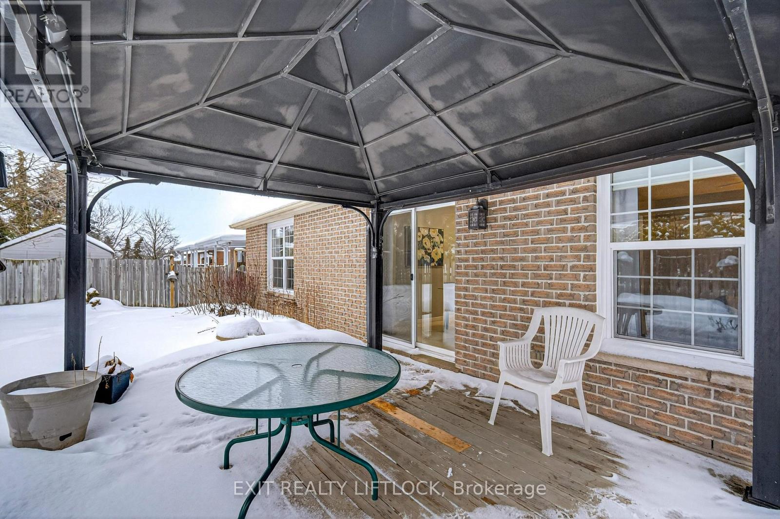 1627 Ramblewood Drive, Peterborough (Otonabee Ward 1), Ontario  K9K 2C3 - Photo 35 - X12676052