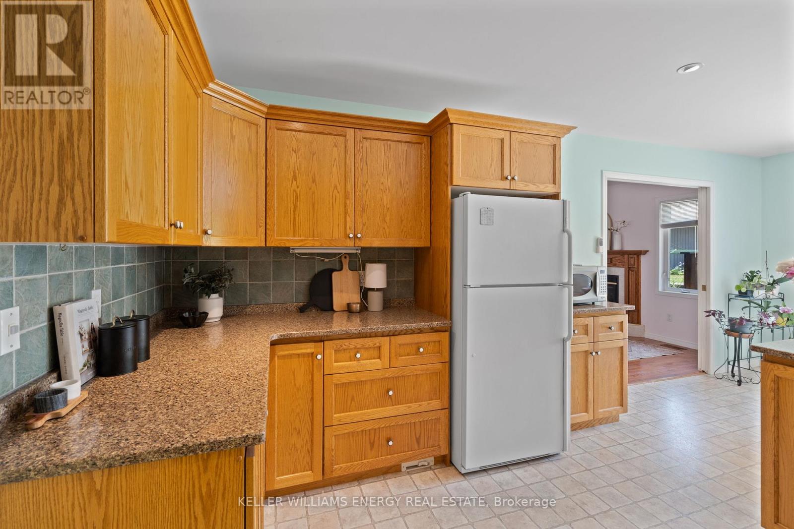 5 Fortye Gate, Peterborough (Otonabee Ward 1), Ontario  K9K 2E7 - Photo 20 - X12676304