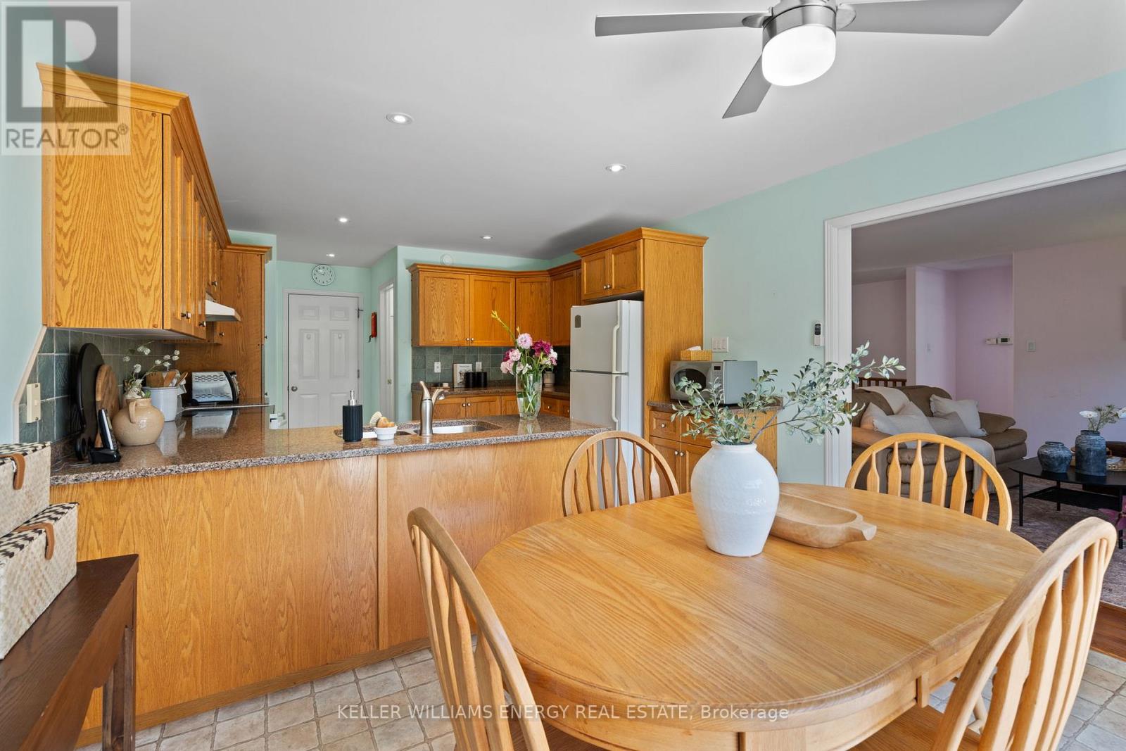 5 Fortye Gate, Peterborough (Otonabee Ward 1), Ontario  K9K 2E7 - Photo 21 - X12676304