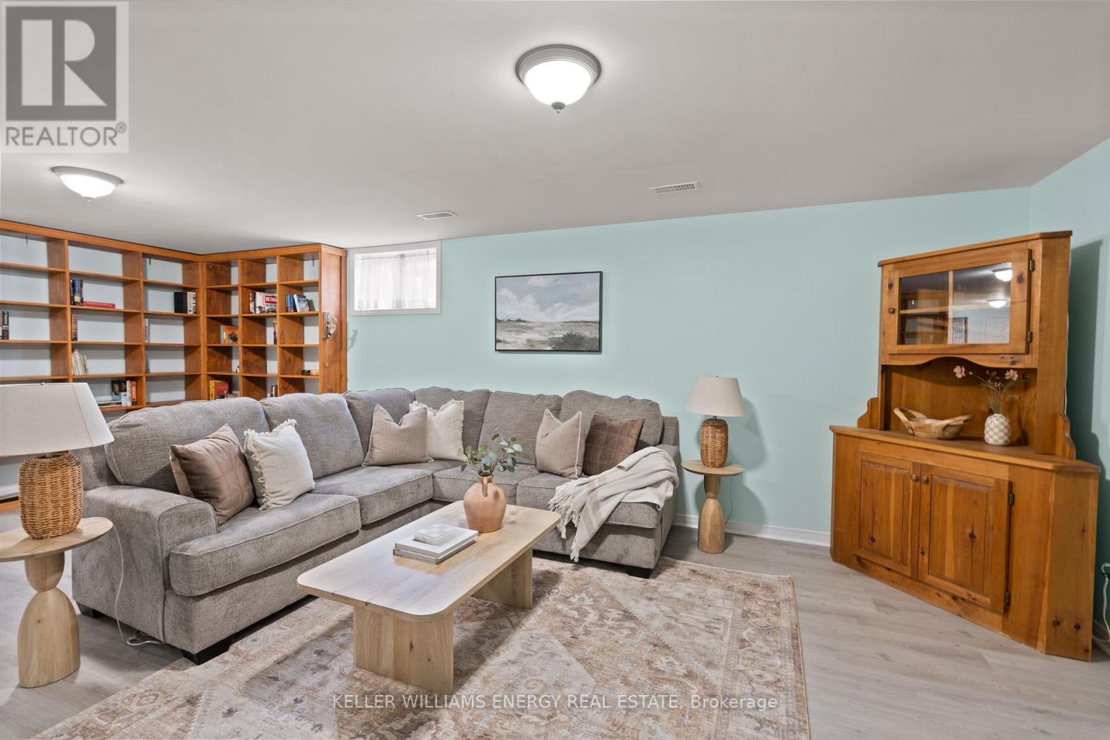 5 Fortye Gate, Peterborough (Otonabee Ward 1), Ontario  K9K 2E7 - Photo 34 - X12676304