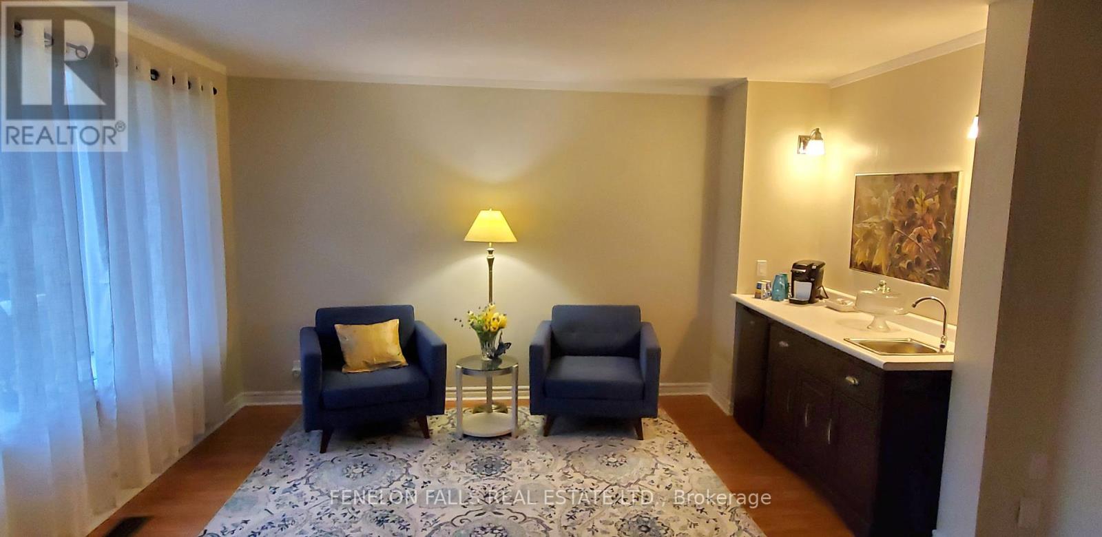 7 James Street, Kawartha Lakes (Lindsay), Ontario  K9V 3B3 - Photo 4 - X12676360